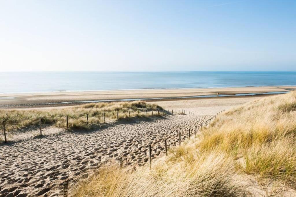 Bed & Beach Noordwijk - Free Parking And Close To Beach! Εξωτερικό φωτογραφία
